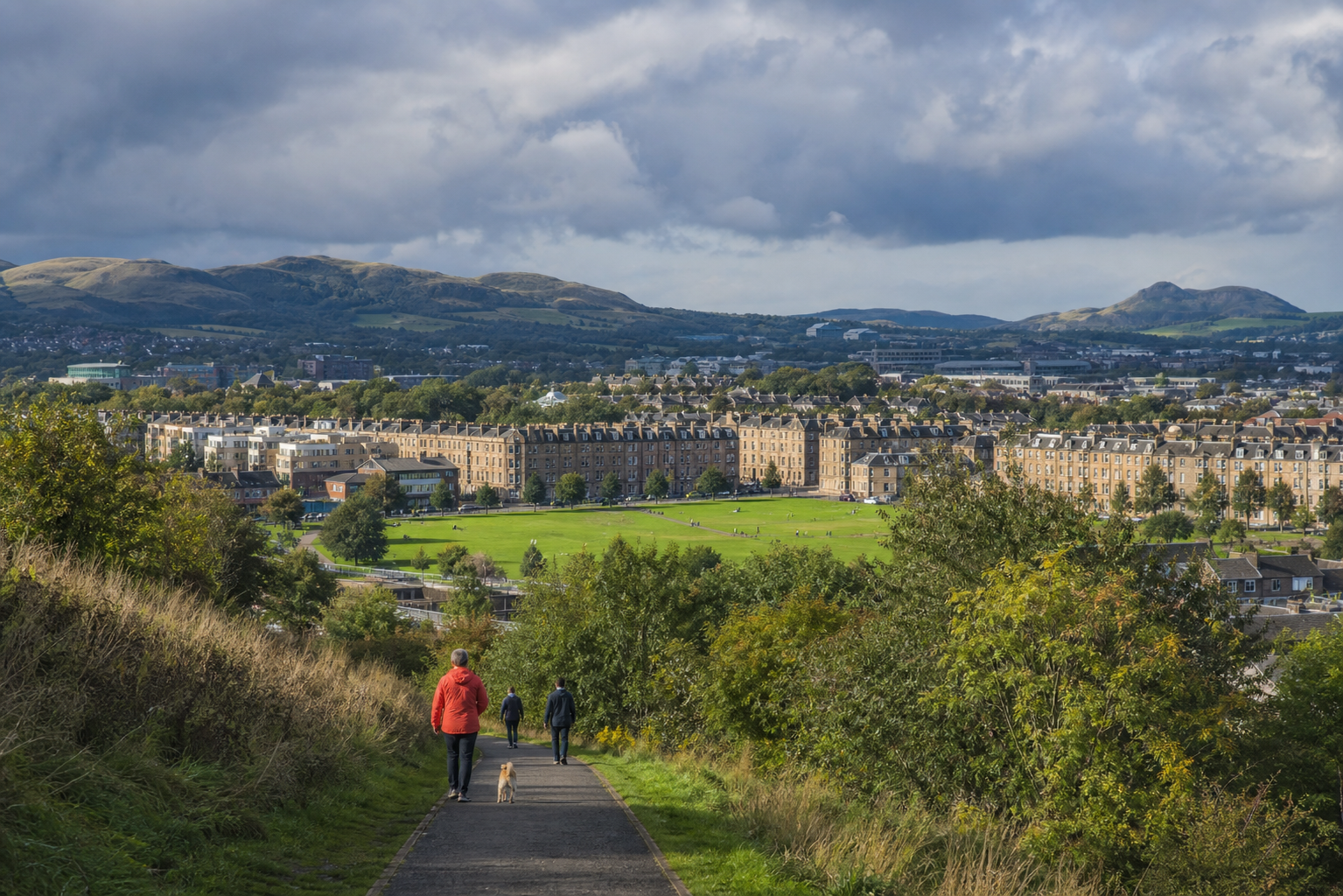 A Central Scotland town with a community green and hills